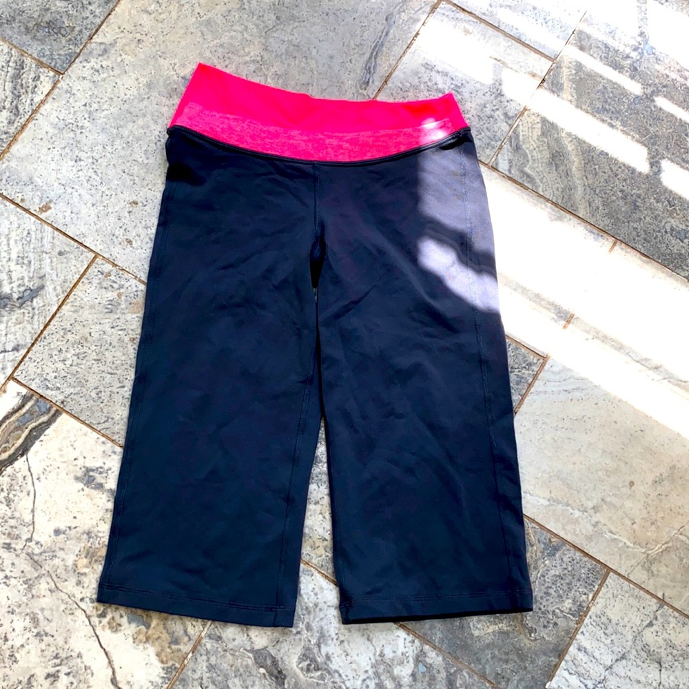 Lululemon 4 cropped leggings